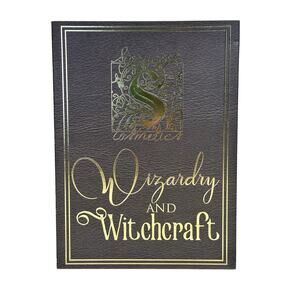 Storybook Cosmetics Wizardry and Witchcraft Eyeshadow Palette NIB NEW w/ Bag